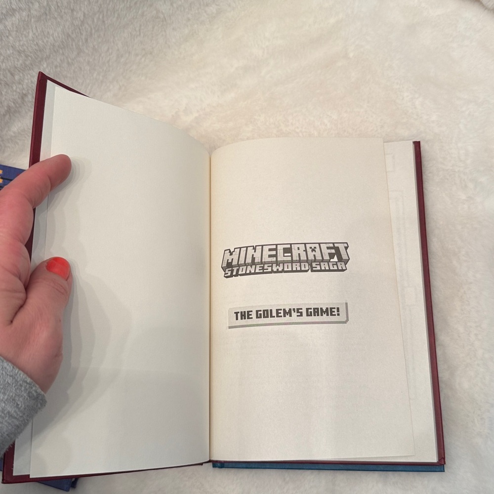 Minecraft 3 Book Set - Picture 7 of 8